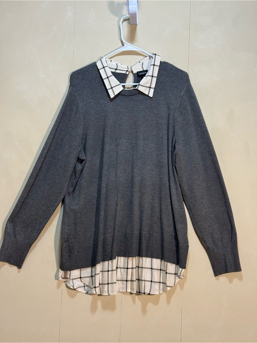 Torrid Gray Layered Look Plaid-Collar Women's Sweater Sz 2 (18/20)